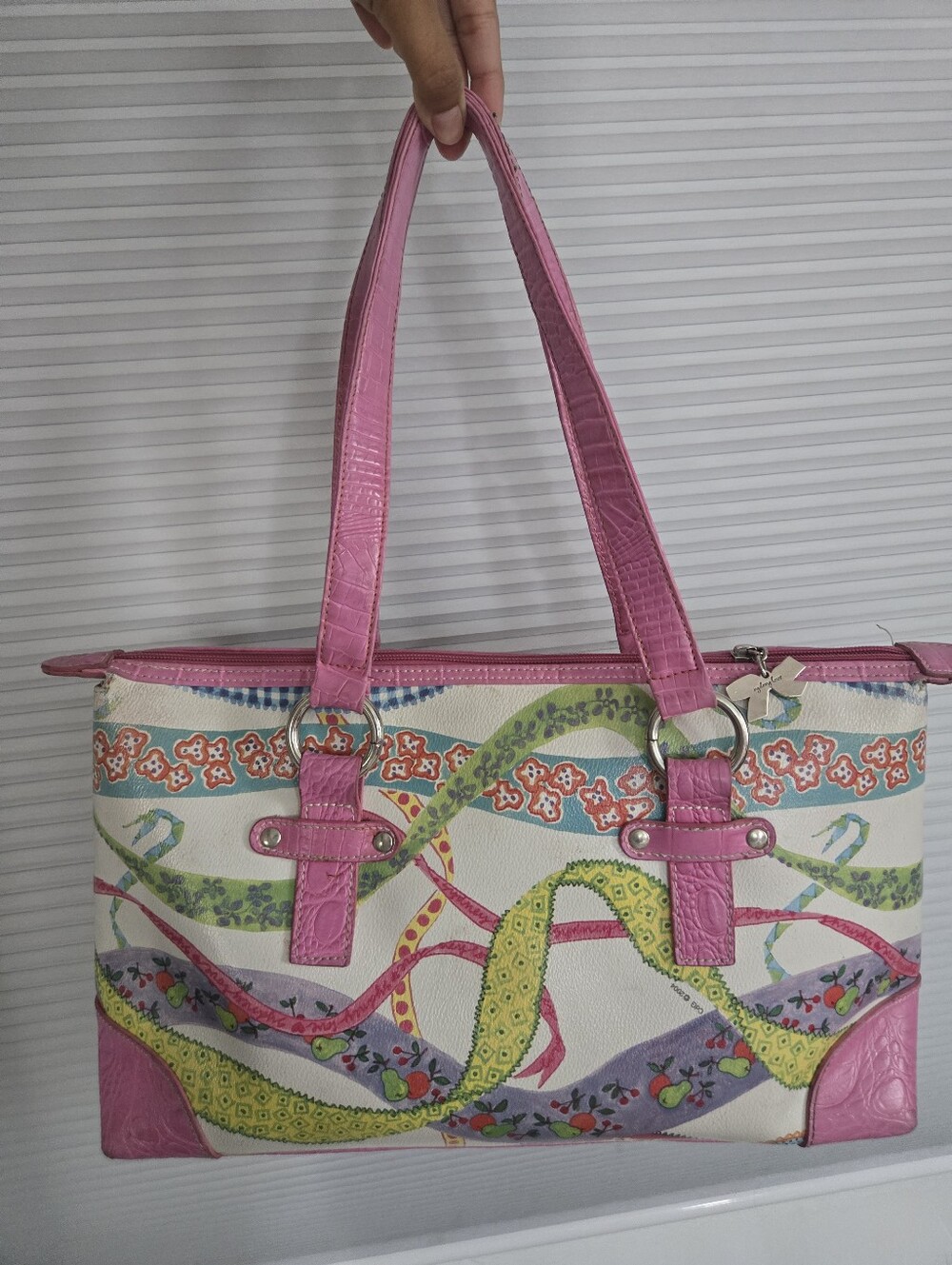 Sydney Love Vintage 2004 Hand Bag